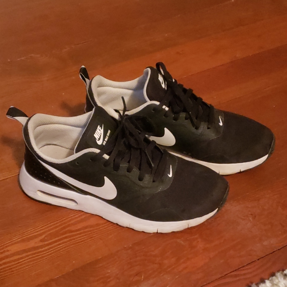 Nike air shoes